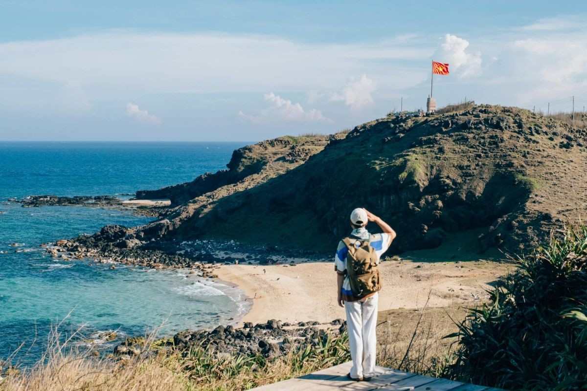 What is mindful travel